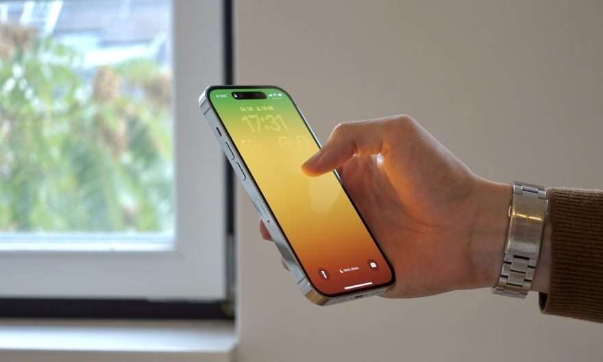 iPhone