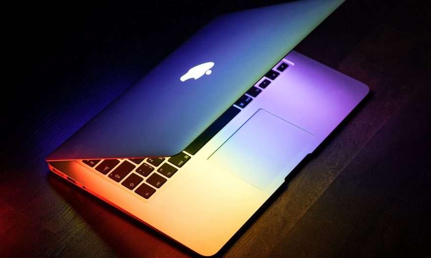 MacBook
