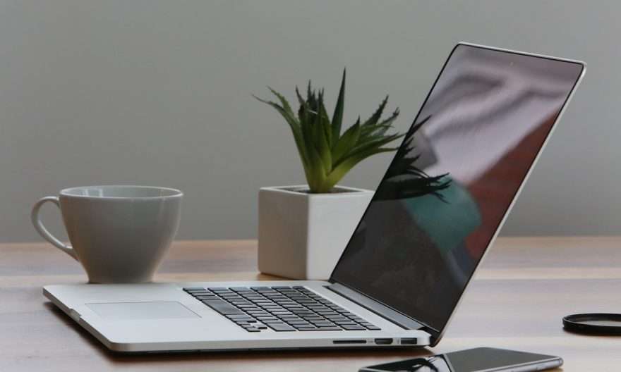 MacBook