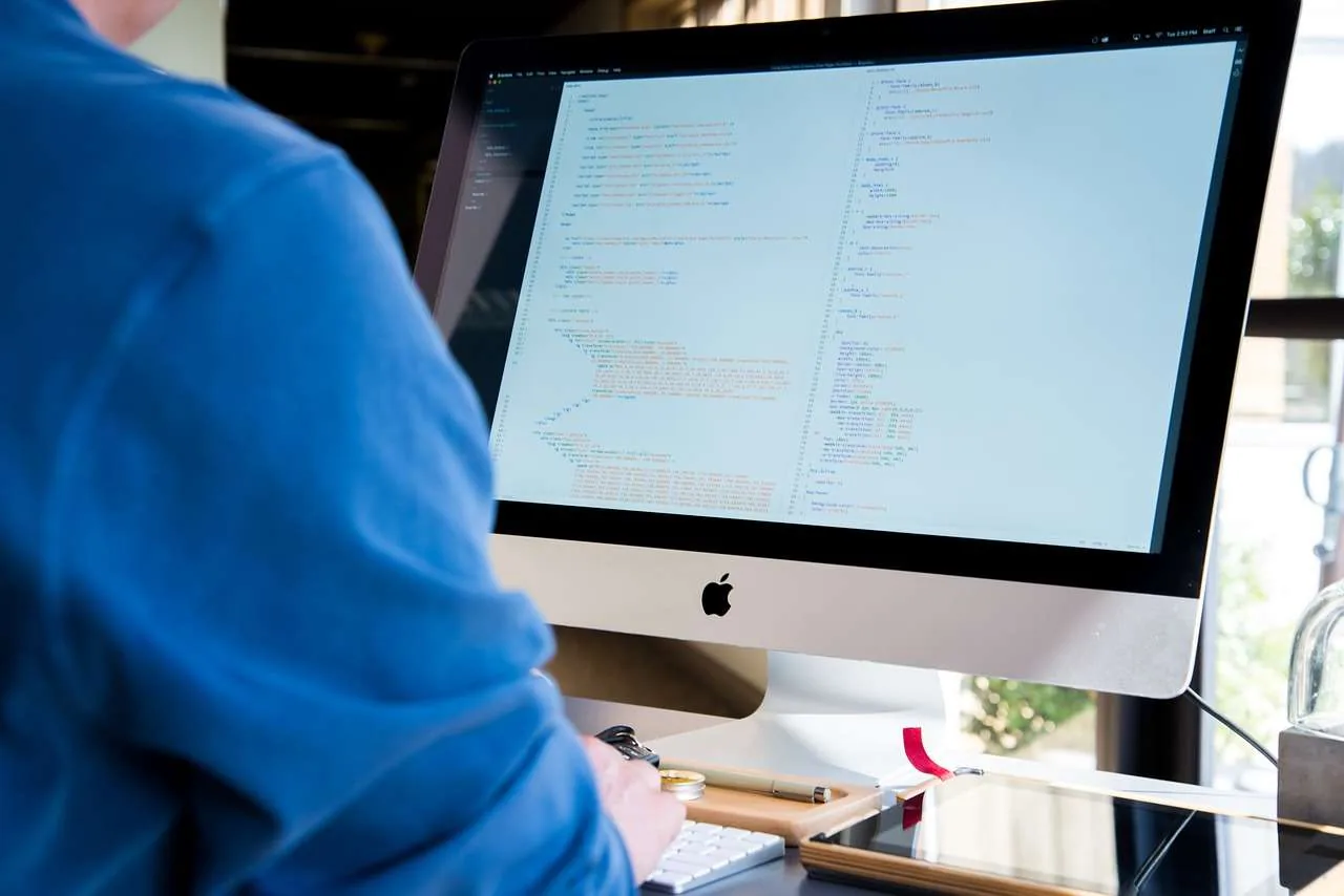 Идеи за луксозни аксесоари за iMac: Подаръци, които ще впечатлят